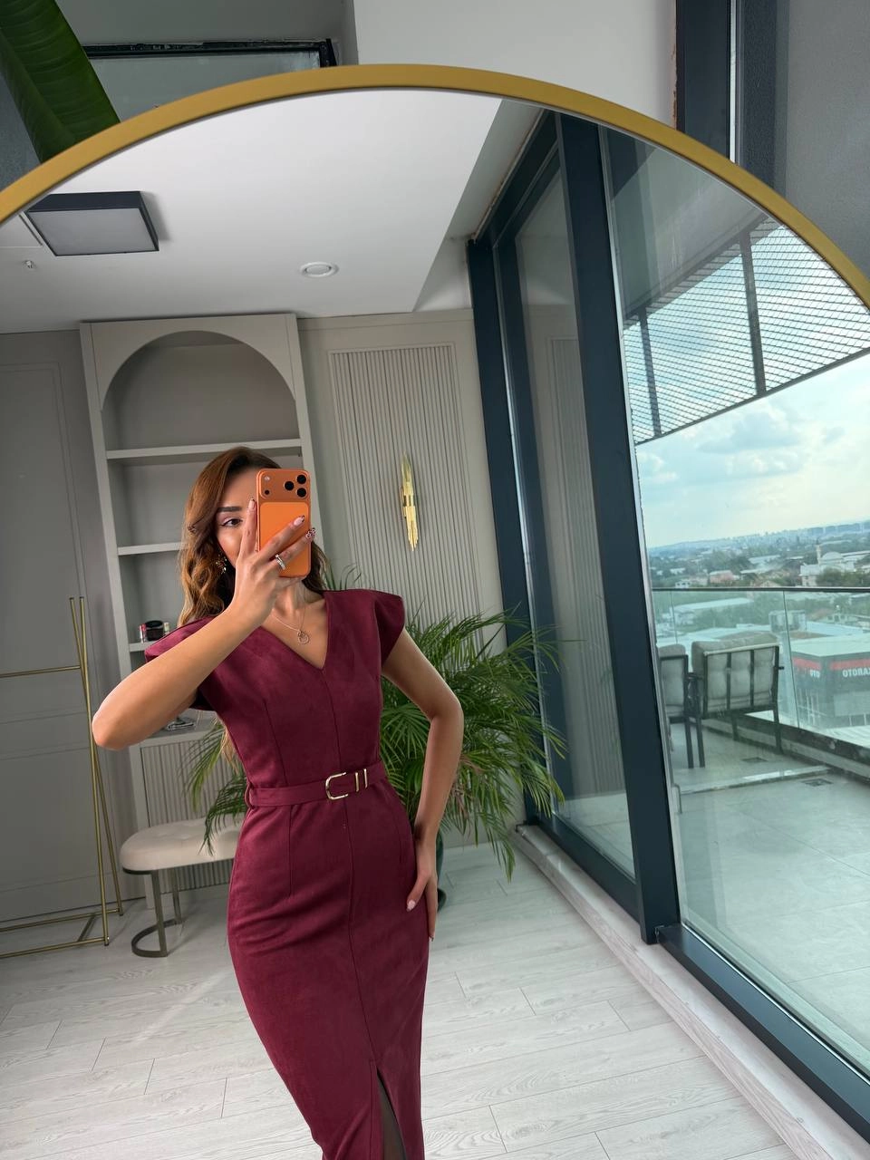 Bordo%20Kemerli%20Vatkalı%20Nubuk%20Süet%20Elbise