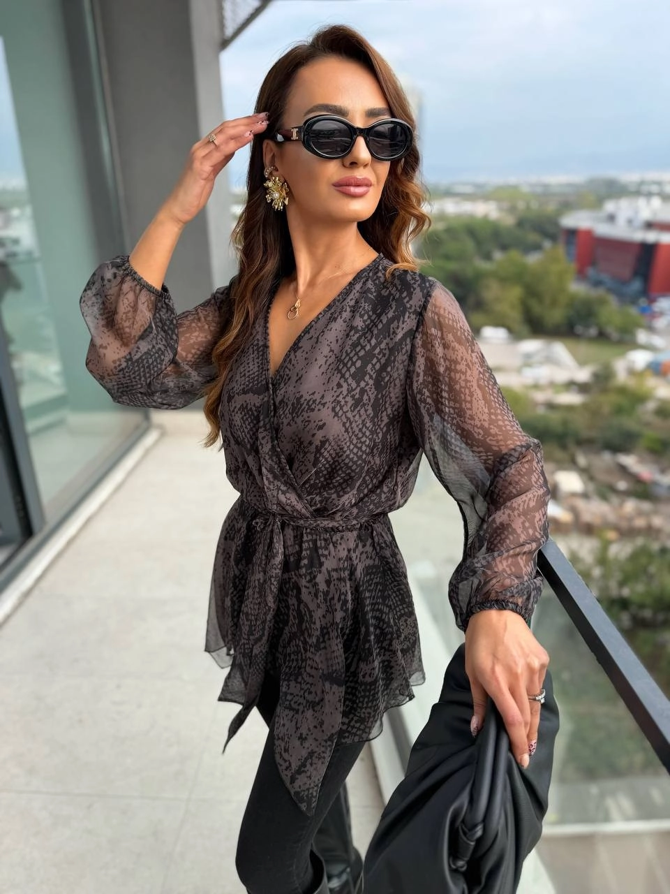 Tasarım%20Asimetrik%20Piton%20Desen%20Şifon%20Bluz