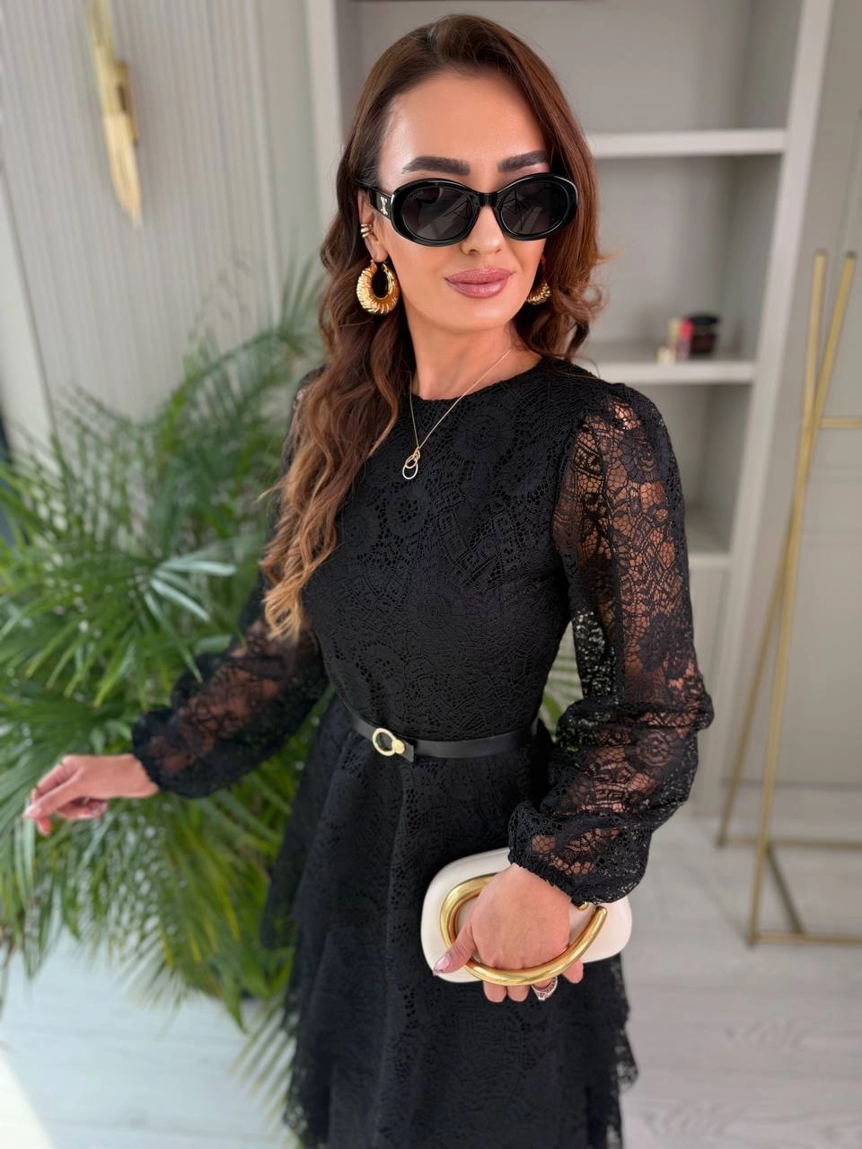 Tasarım%20Siyah%20Kat%20Kat%20Kemerli%20Astarlı%20Premium%20Dantel%20Elbise