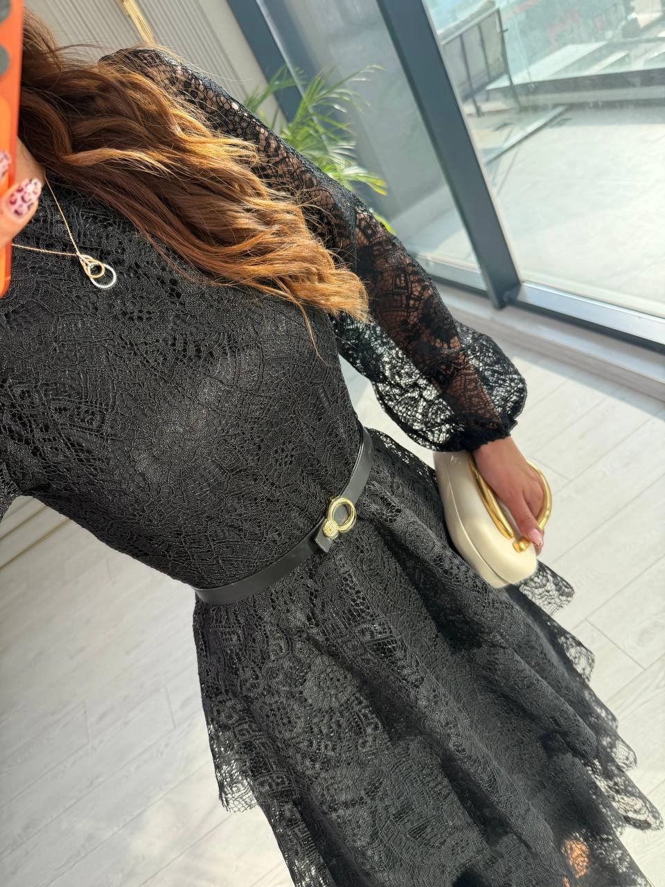 Tasarım%20Siyah%20Kat%20Kat%20Kemerli%20Astarlı%20Premium%20Dantel%20Elbise