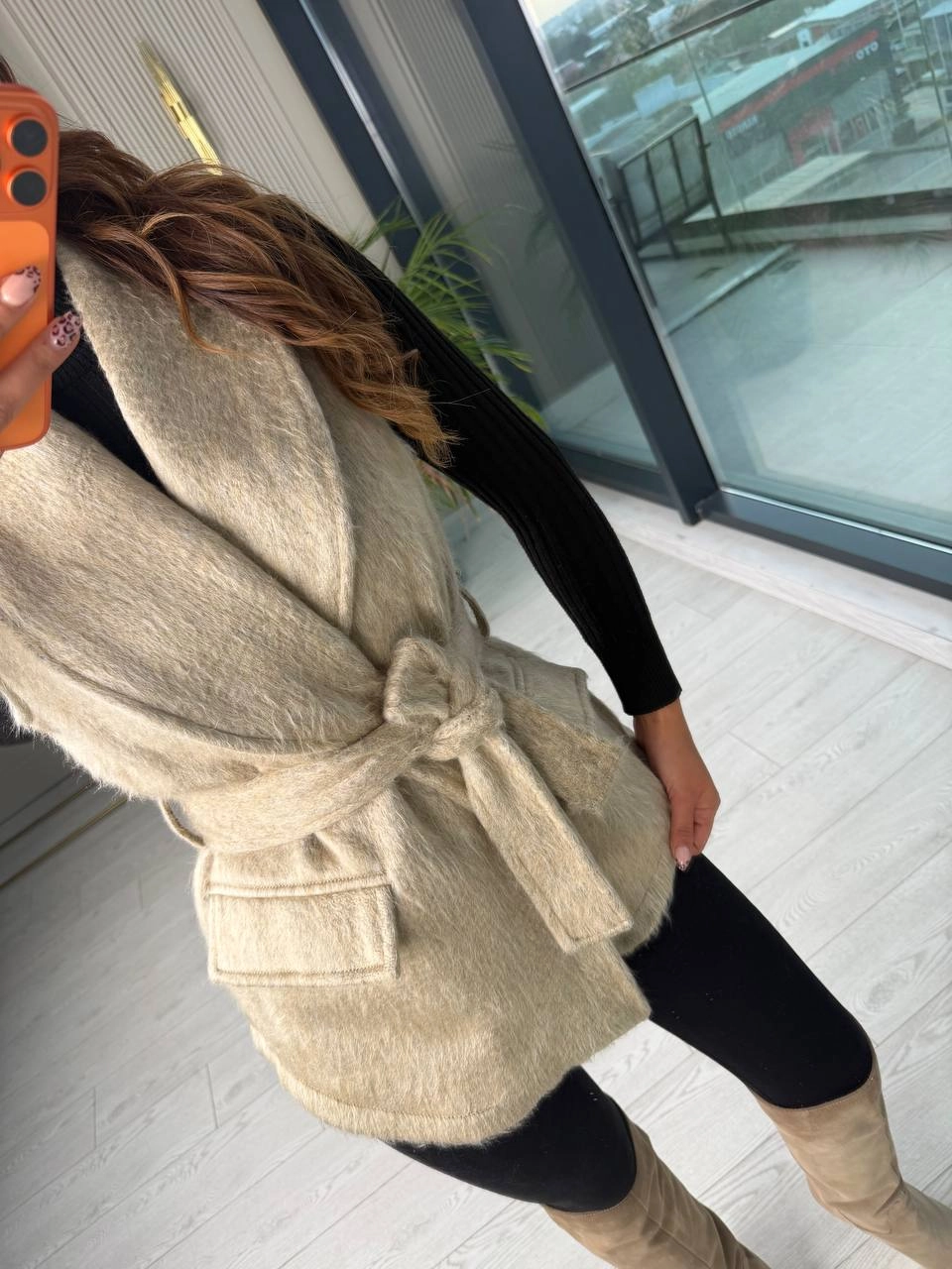 Bej%20Rengi%20Astarlı%20Premium%20Kürk%20Yelek