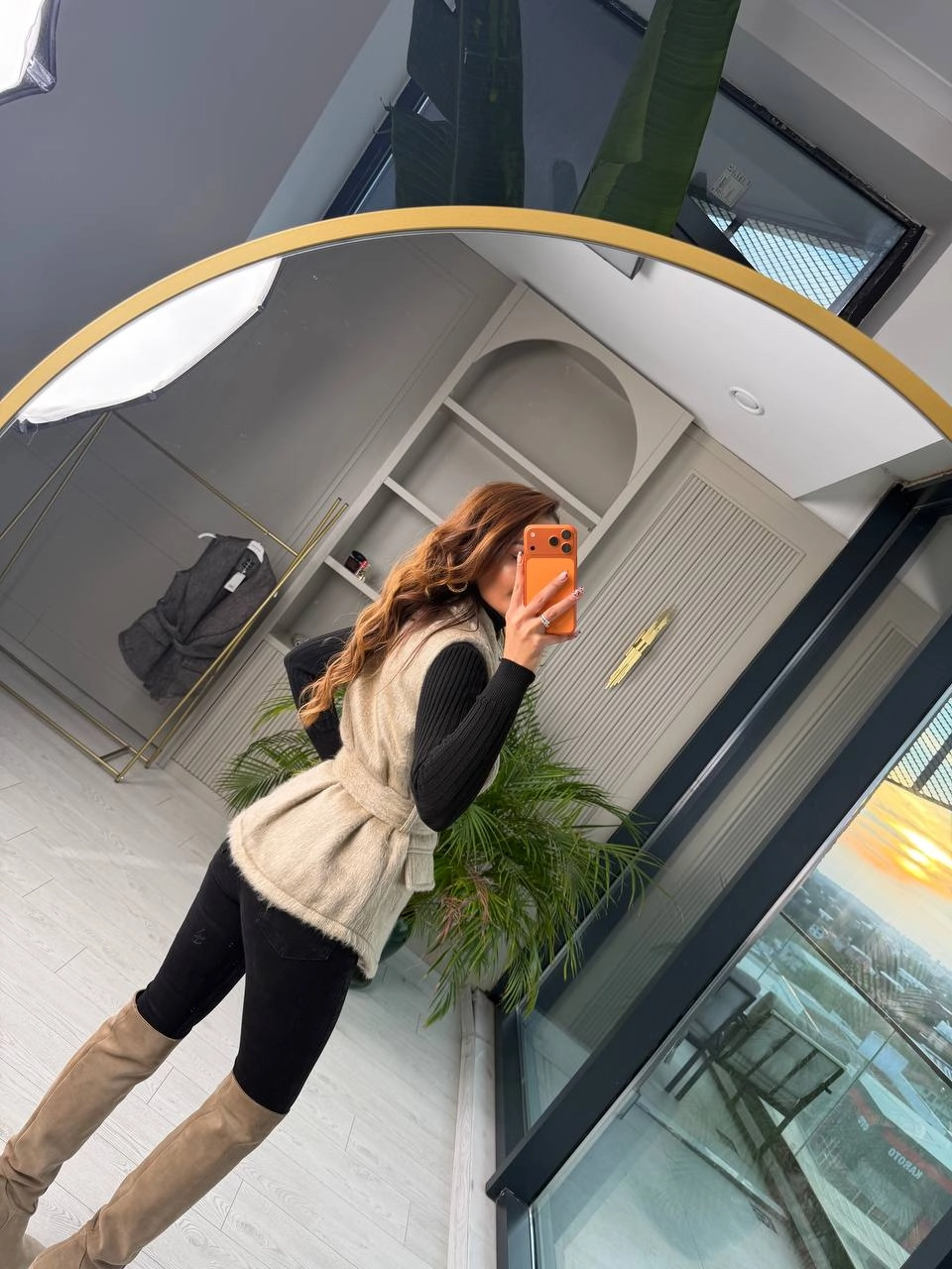 Bej%20Rengi%20Astarlı%20Premium%20Kürk%20Yelek