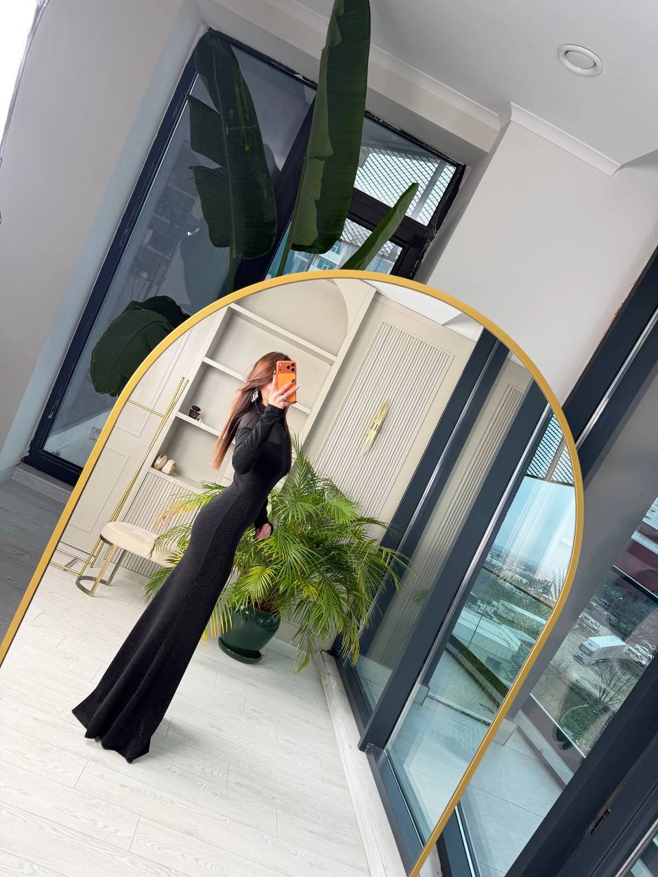 Tasarım%20İthal%20Işıltılı%20Kumaş%20Tül%20Detaylı%20Balık%20Form%20Elbise