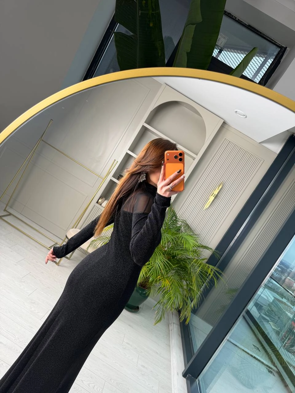 Tasarım%20İthal%20Işıltılı%20Kumaş%20Tül%20Detaylı%20Balık%20Form%20Elbise