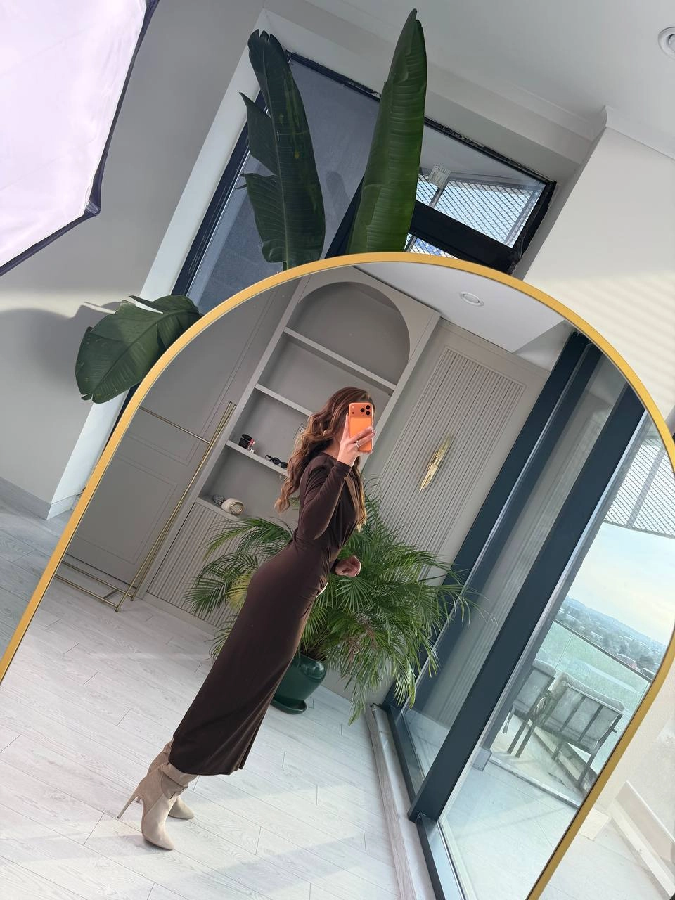 Kahverengi%20Vatkalı%20Bel%20Aksesuar%20Detay%20İthal%20Likralı%20Candy%20Kumaş%20Elbise