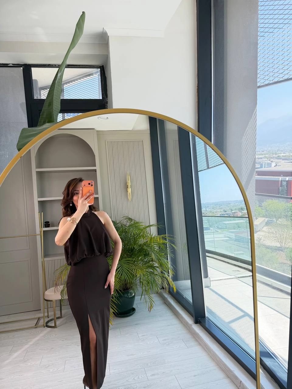 Kahverengi%20Zara%20Model%20Double%20Krep%20Kumaş%20Halter%20Yaka%20Elbise