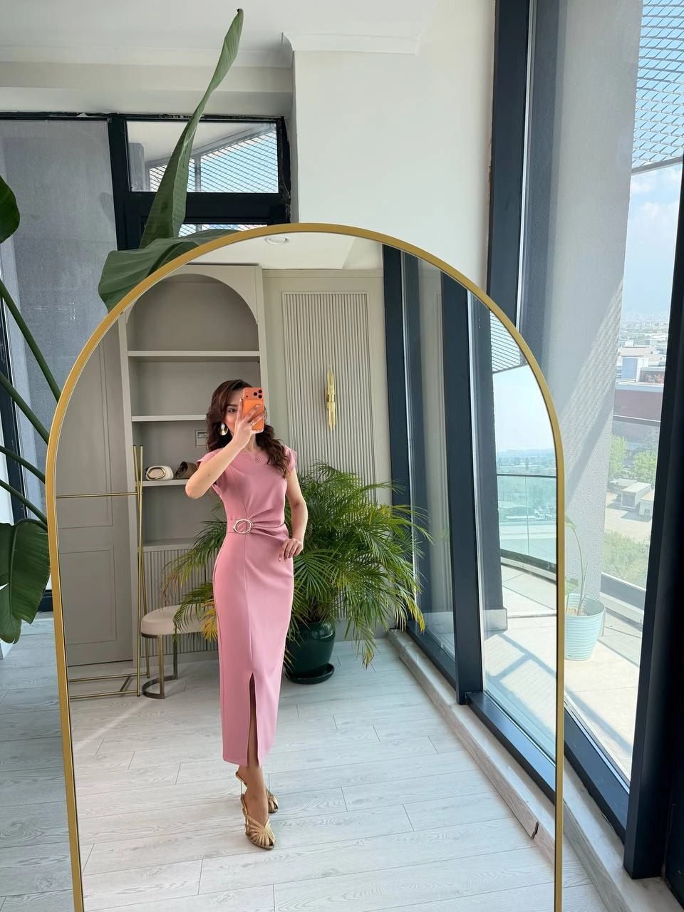 Pembe%20Zara%20Model%20Bel%20Tokalı%20Lüks%20Atlas%20Kumaş%20Kalem%20Elbise