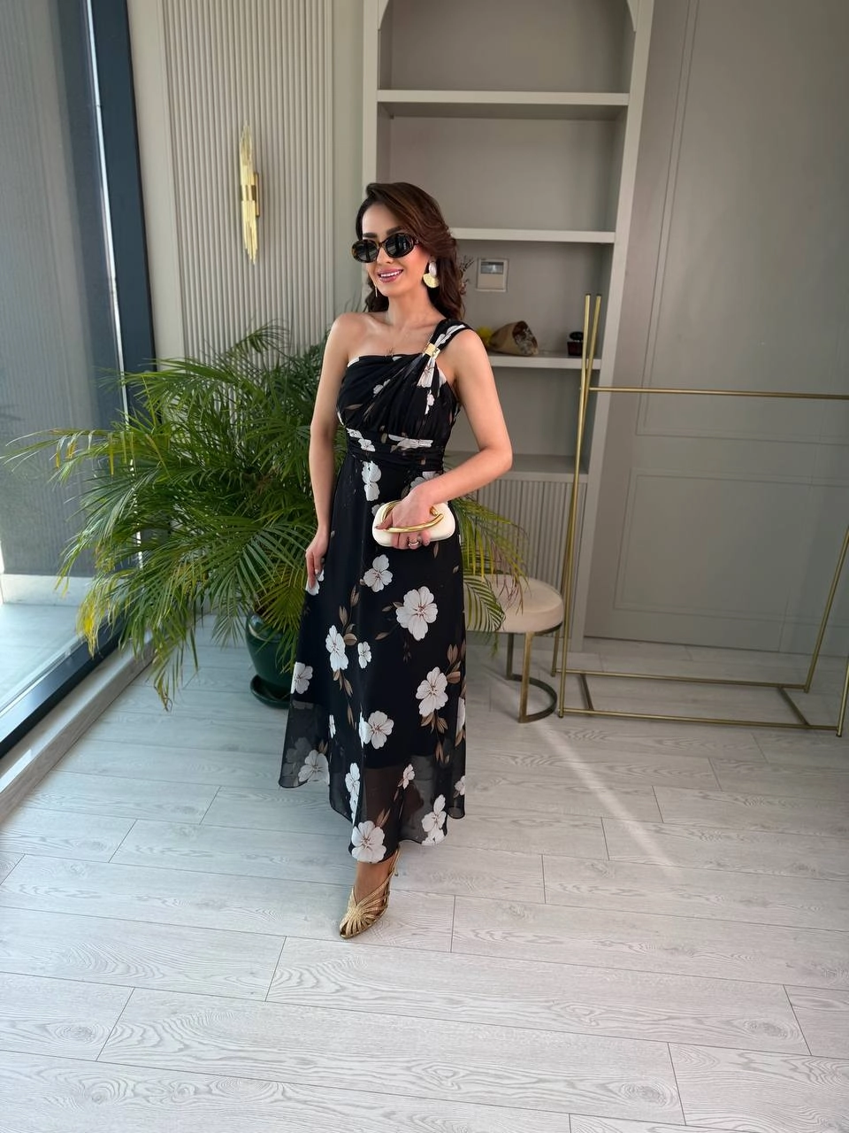 Siyah%20Floral%20Desen%20Astarlı%20Helen%20Şifon%20Elbise