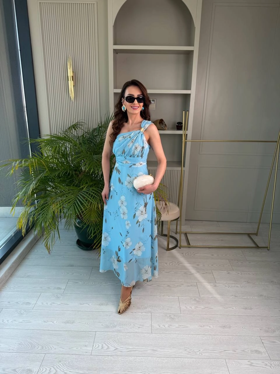 Mavi%20Floral%20Desen%20Astarlı%20Helen%20Şifon%20Elbise