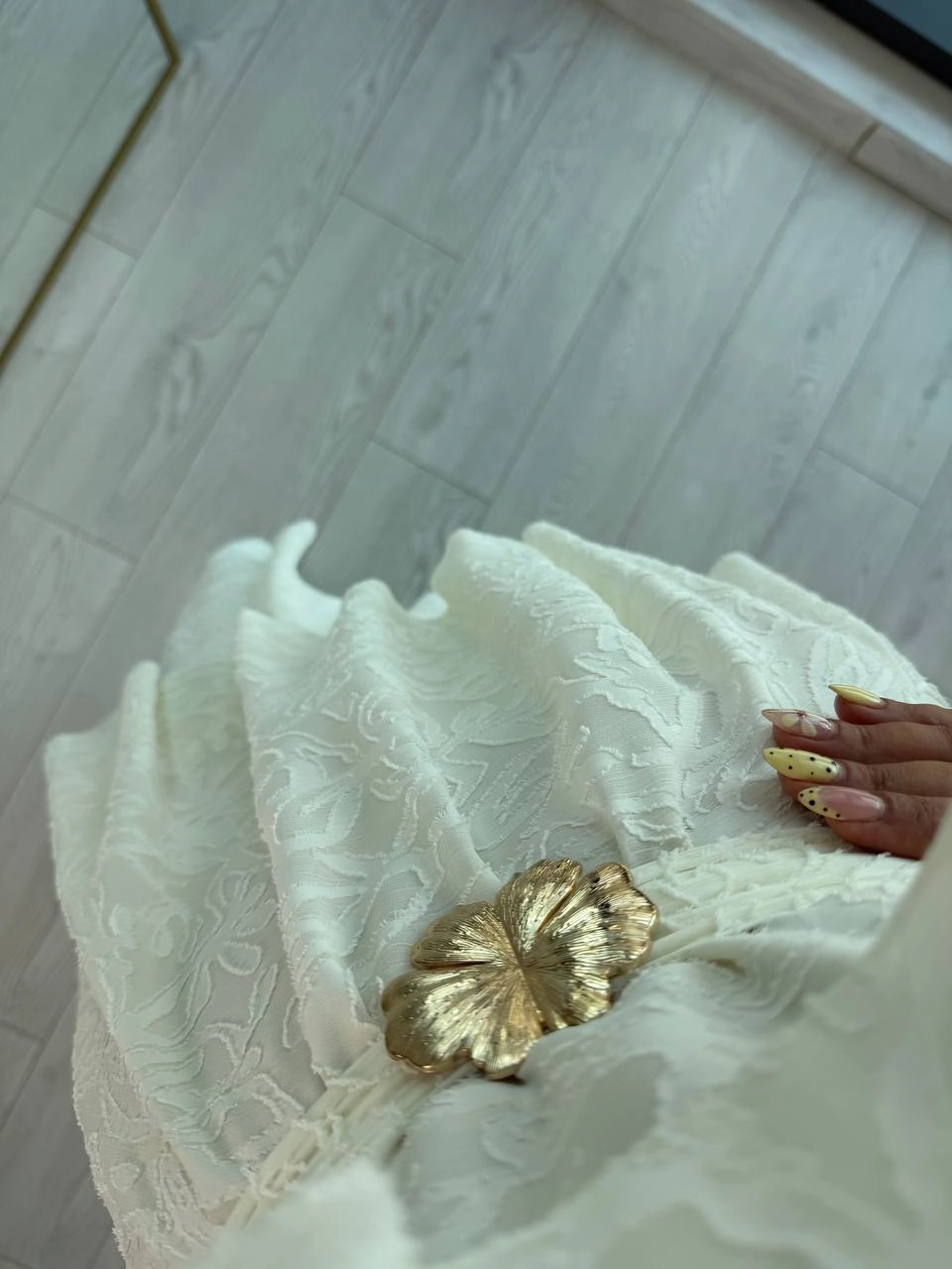 Ekru%20Astarlı%20%100%20Pamuklu%20Katlı%20Elbise