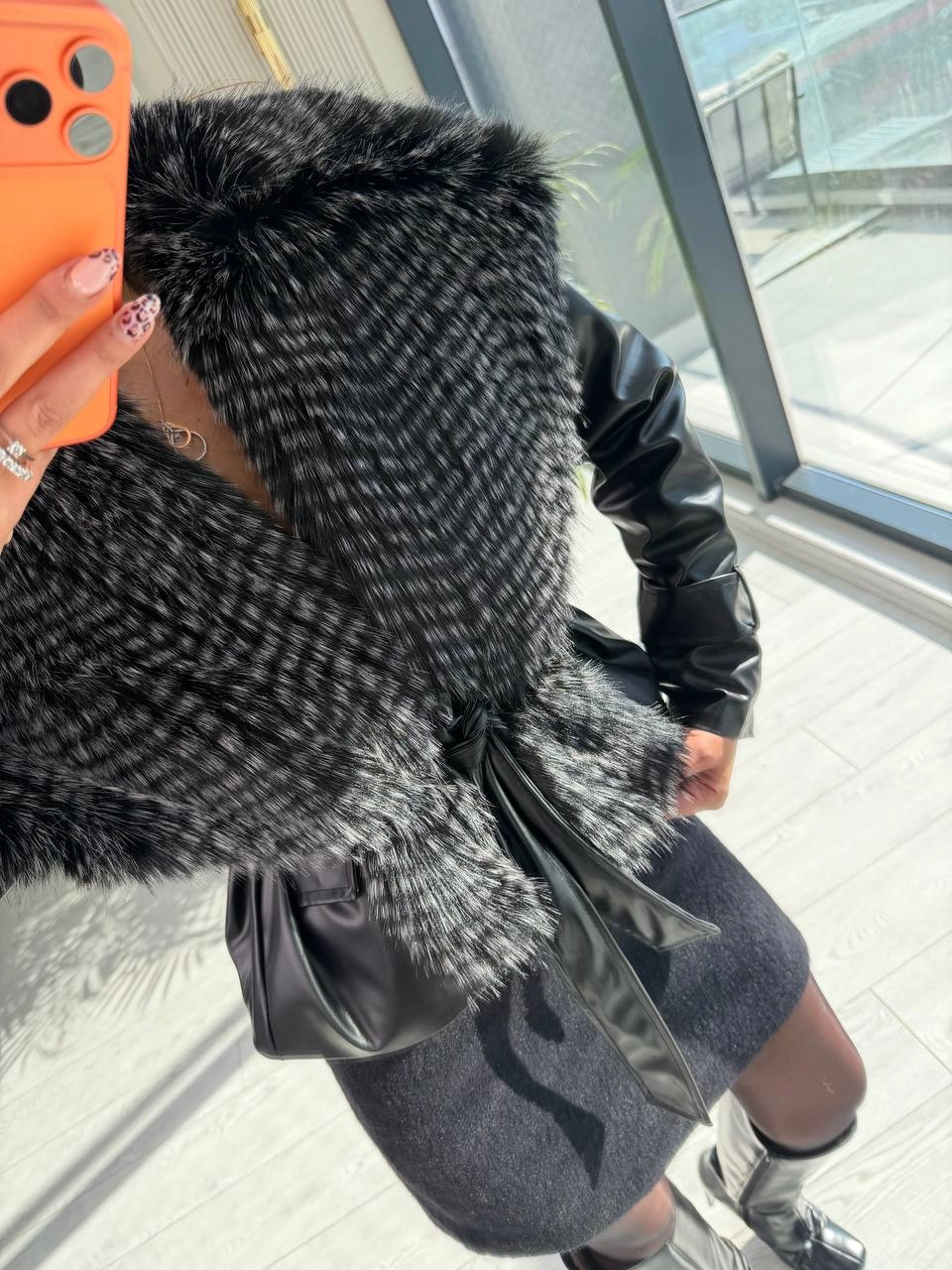 Siyah%20Premium%20Seri%20Astarlı%20Kürk%20Yaka%20Deri%20Ceket