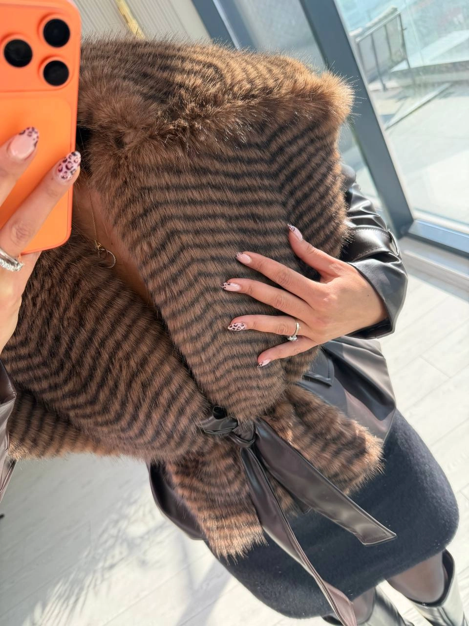 Kahverengi%20Premium%20Seri%20Astarlı%20Kürk%20Yaka%20Deri%20Ceket