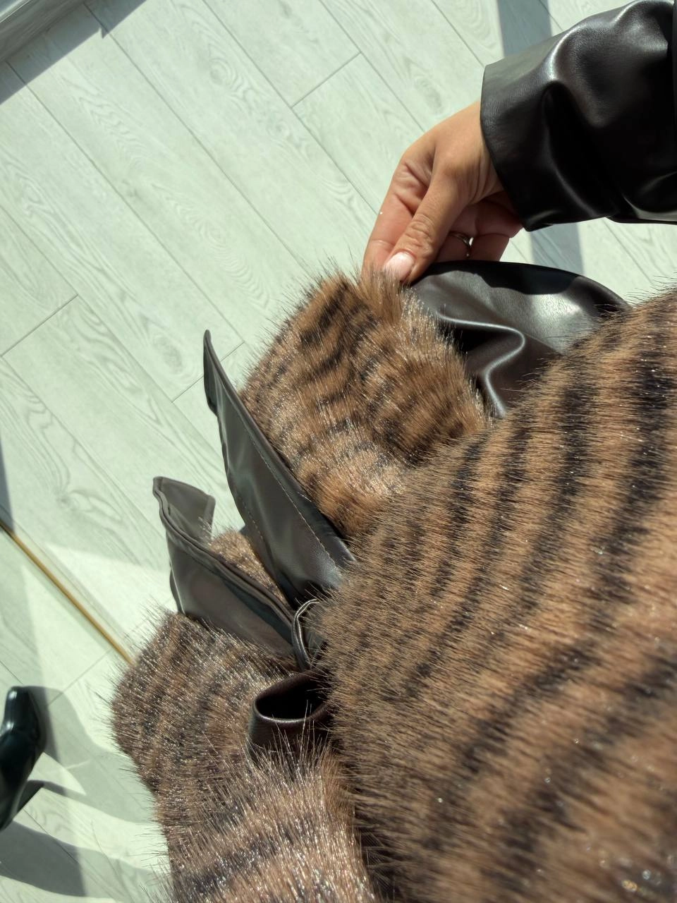 Kahverengi%20Premium%20Seri%20Astarlı%20Kürk%20Yaka%20Deri%20Ceket