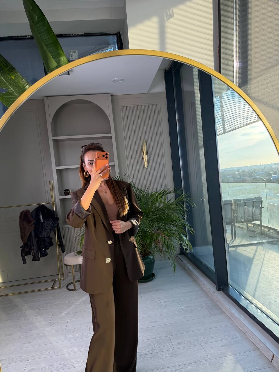 Kahverengi%20Gold%20Düğmeli%20İthal%20Krep%20Kumaş%20Takım