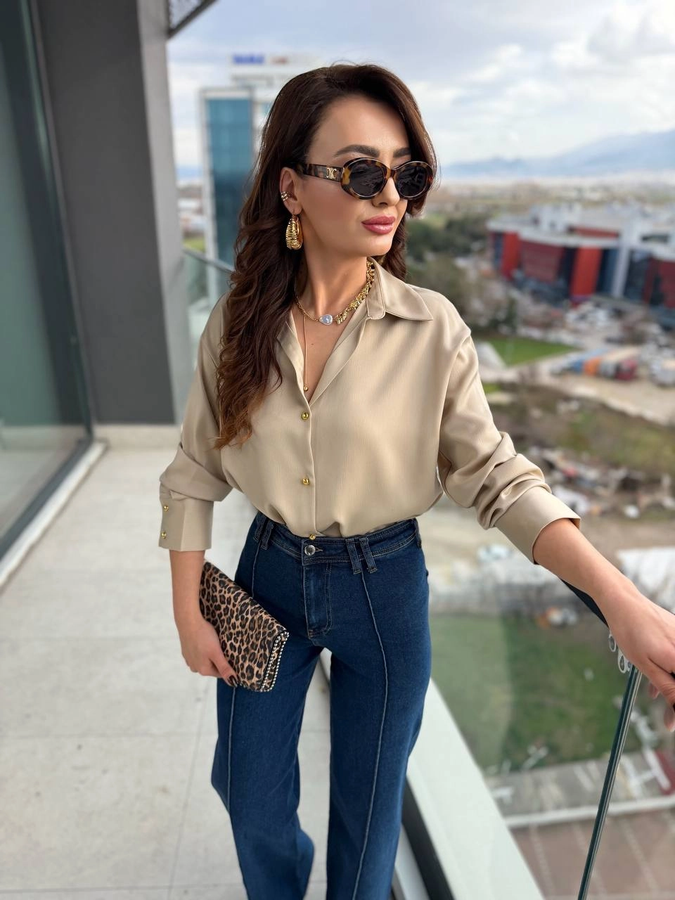 Kum%20Beji%20Gold%20Düğmeli%20Zra%20Marka%20Saten%20Gömlek