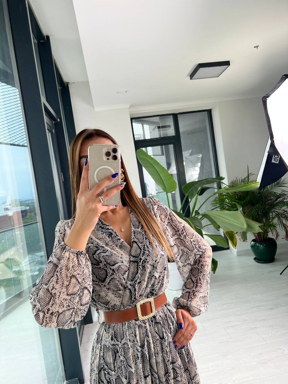 Yılan Desen Kemerli Astarlı şifon Piliseli Elbise