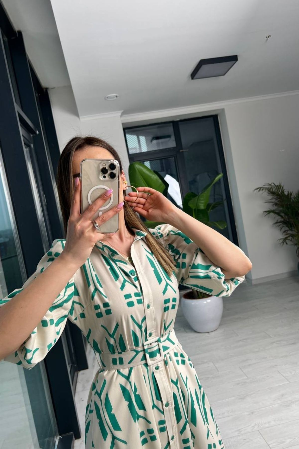 Krem%20Yeşil%20Desenli%20Astarlı%20Midi%20Boy%20Elbise