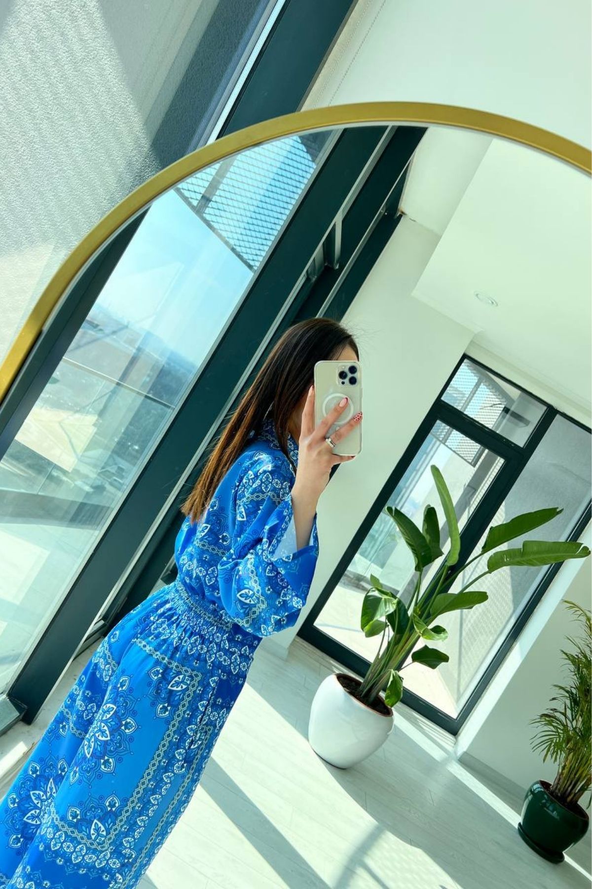 Mavi Tok Saten Desenli Crop Bluz Pantolon Takım