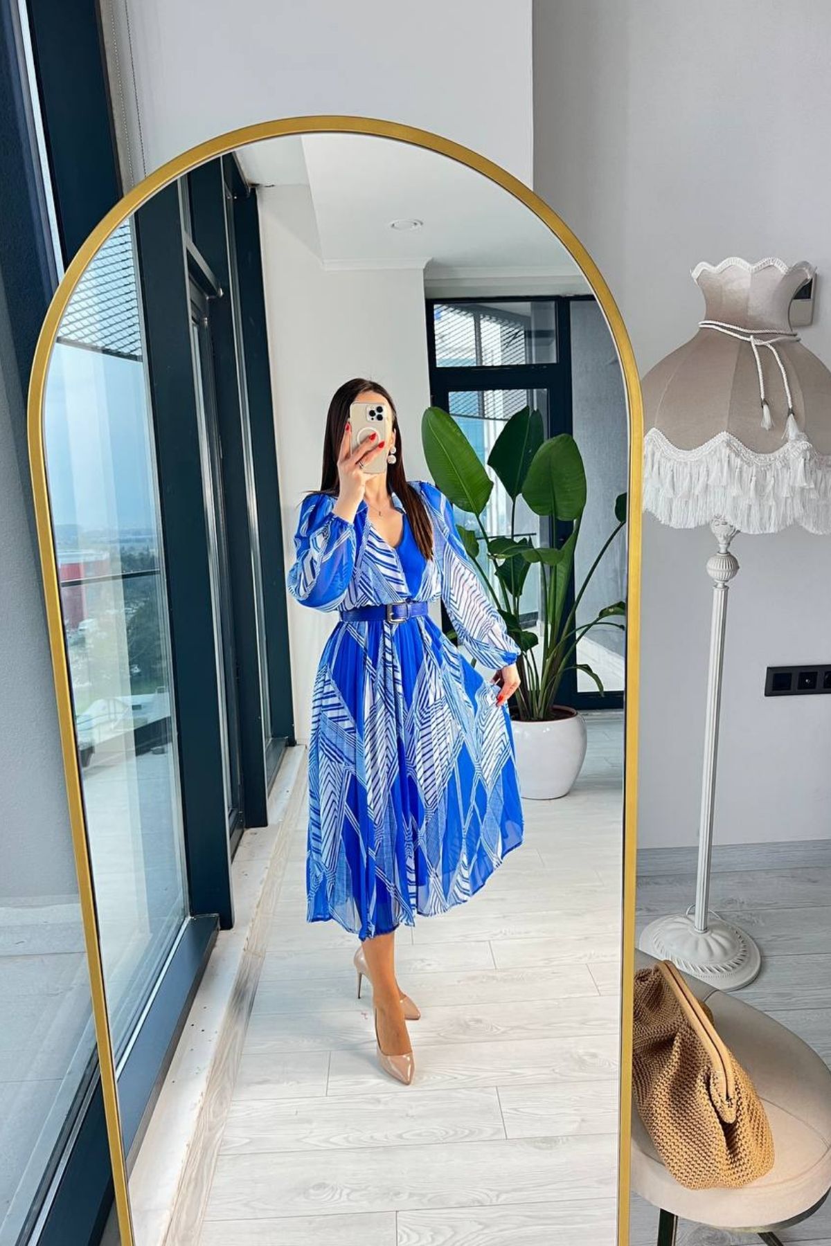 Saks%20Mavi%20Kemerli%20Astarlı%20Şifon%20Elbise