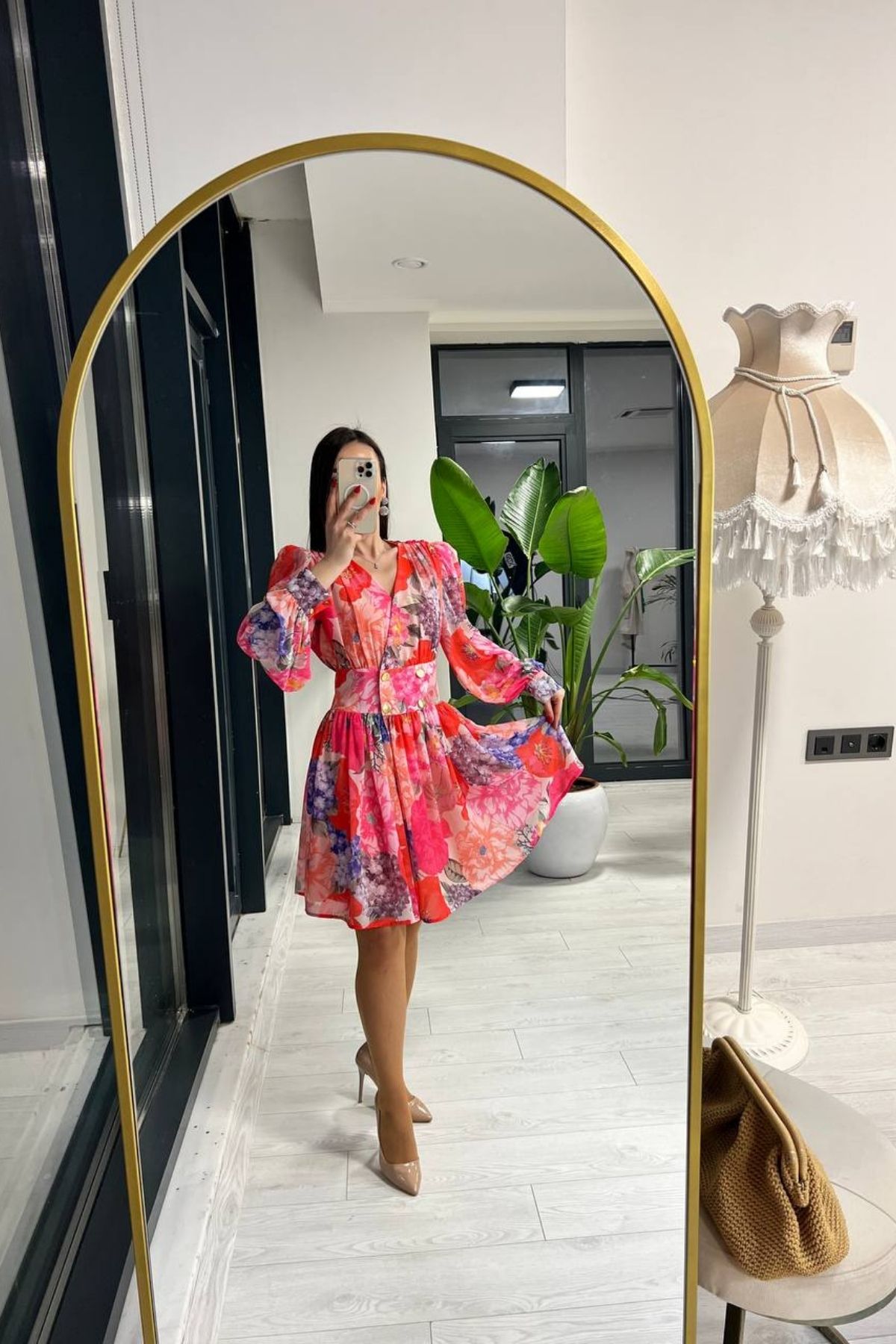 Tasarım%20Çiçek%20Desenli%20Vltn%20Model%20Şifon%20elbise