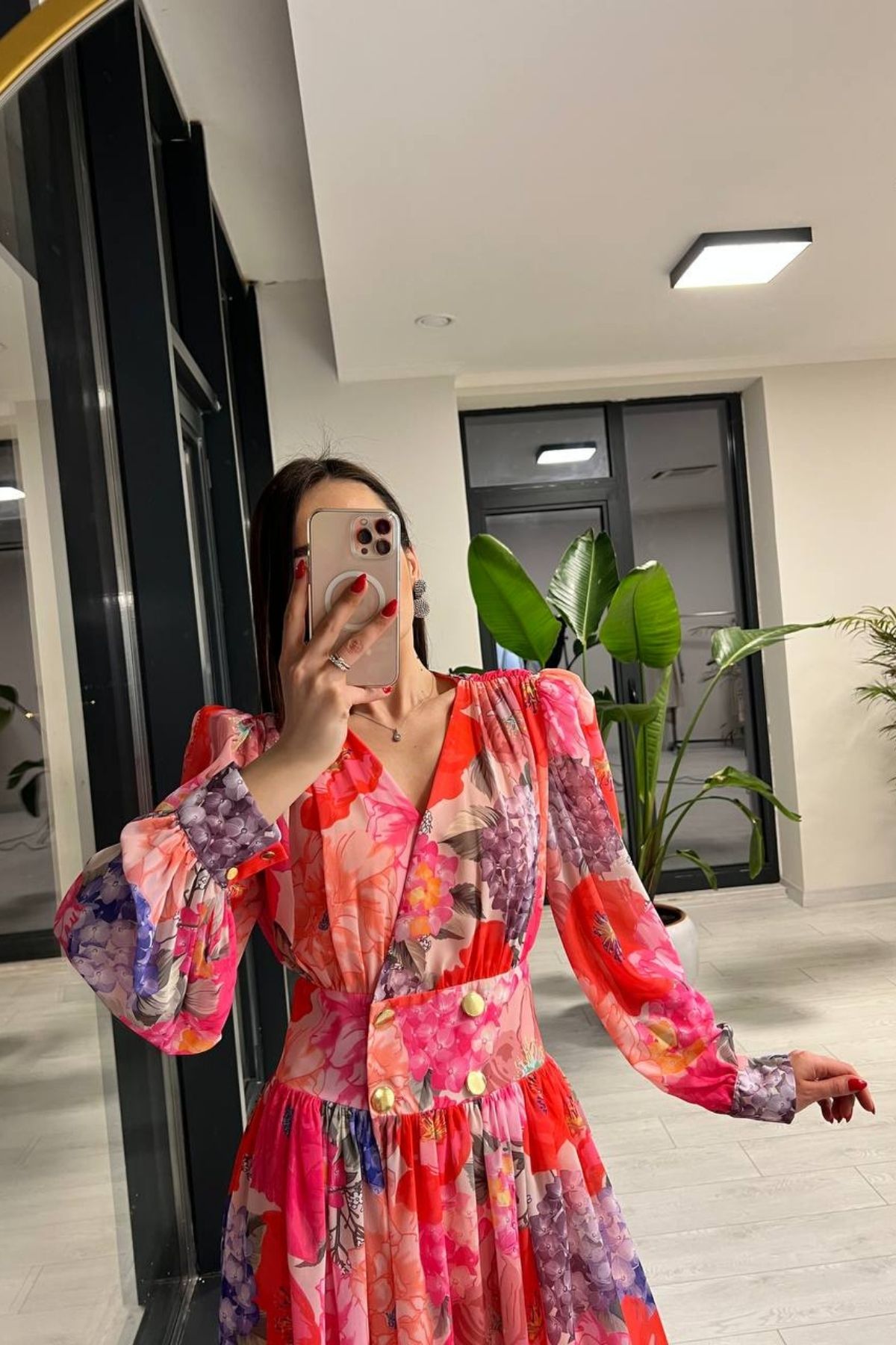 Tasarım%20Çiçek%20Desenli%20Vltn%20Model%20Şifon%20elbise