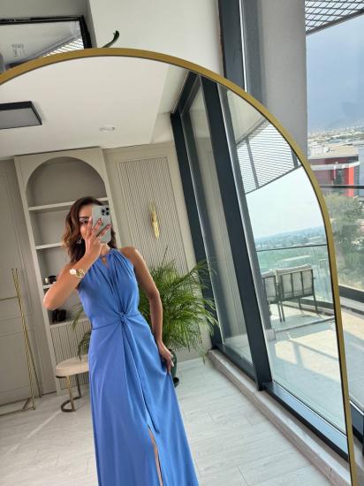 Mavi Desenli Bağlama Detaylı Halter Yaka Pamuk Saten Elbise