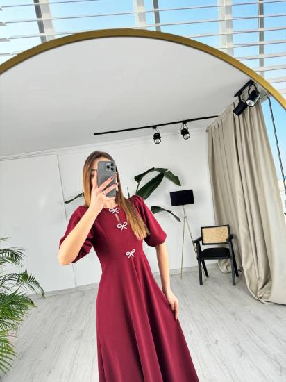 Bordo Fiyonk Taşlı Broş Detaylı Krep Kumaş Midi Boy Elbise
