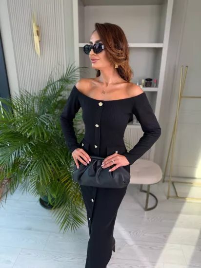 Siyah Kayık Yaka Düğme Detaylı Fitilli Çelik Kumaş Kalem Elbise