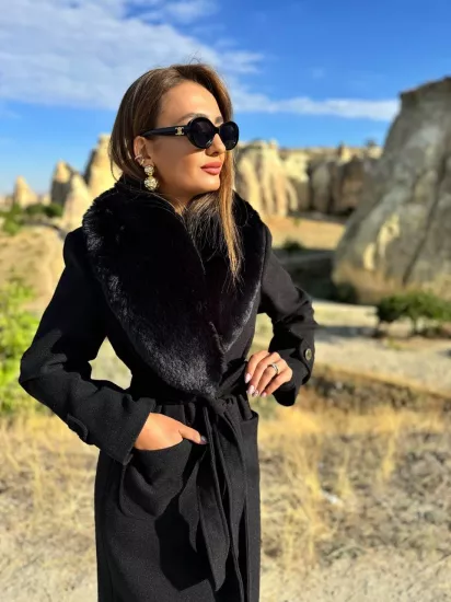 Siyah Yaka Kürklü Astarlı Premium Seri Uzun Kaşe Kaban