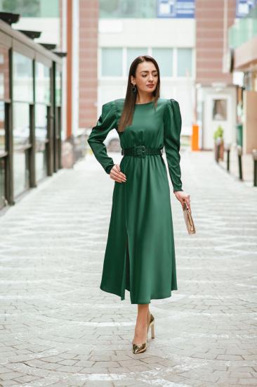 Tasarım Zümrüt Yeşili Kemerli Sırt Detaylı Saten Elbise