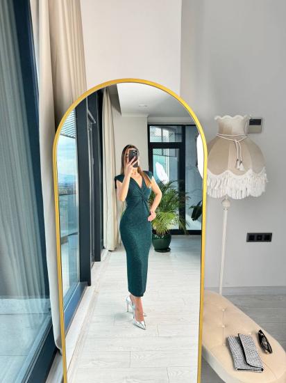 Zümrüt Simli Likralı Kumaş Bel Detaylı Kalem Elbise
