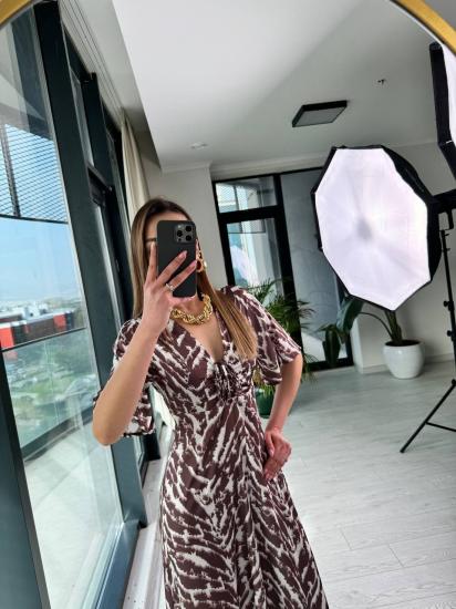 Kahverengi Pamuk Saten Göğüs Büzgülü Elbise