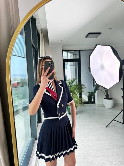 Lacivert Şerit Detaylı Premium Seri Piliseli Etek Ceket Takım