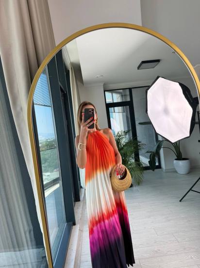 Orange Geçişli Piliseli Halter Yaka Tasarım Elbise