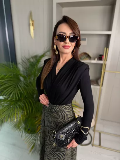 Siyah Soft Touch Vatkalı Bodysuit Bluz