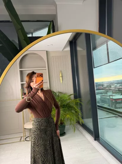 Kahverengi Soft Touch Vatkalı Bodysuit Bluz