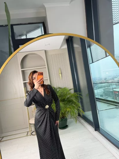 Siyah Puantiye Desen Bel Toka Detaylı Tok Saten Lüks Kalite Elbise