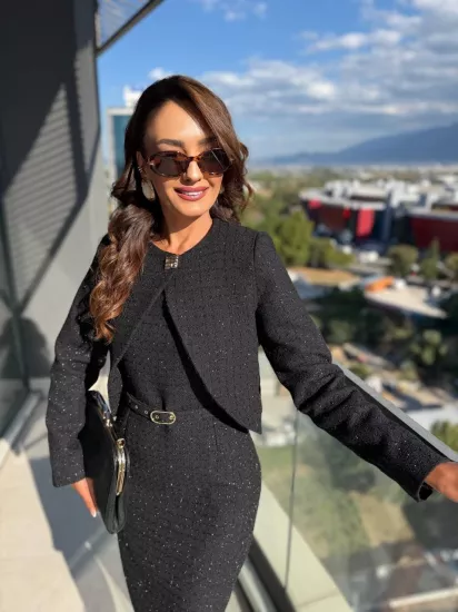 Siyah ceket ve elbise Tuvid Takım