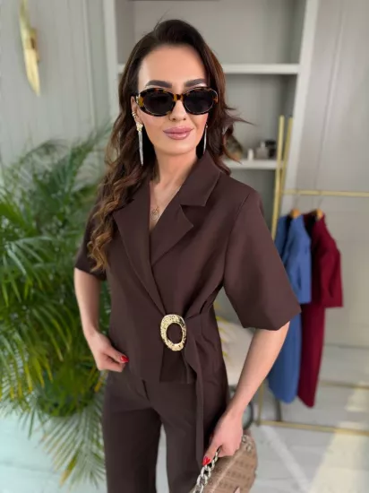 Tasarım Kahverengi toka detay ceket pantolon takım