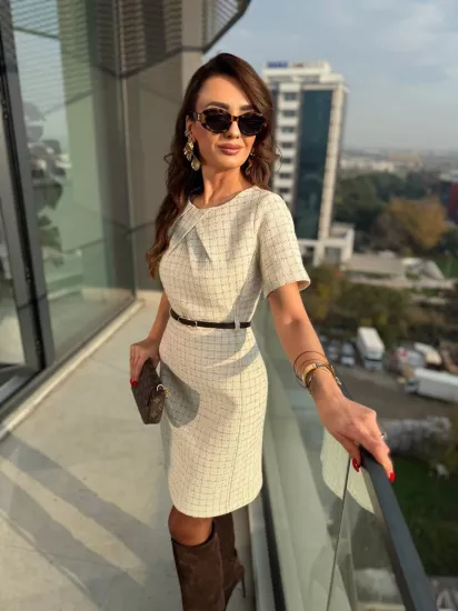 Ekru Kemerli Lüks Kalite Tuvid Elbise