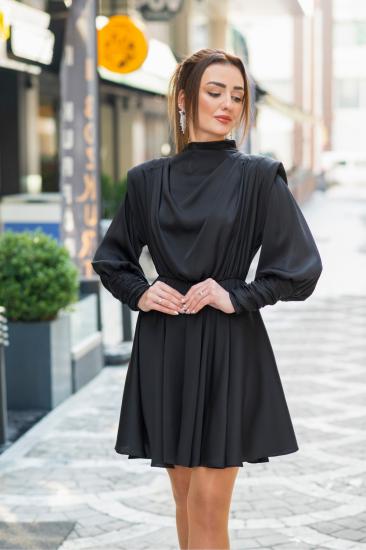 Siyah Vatkalı Mini Saten Elbise