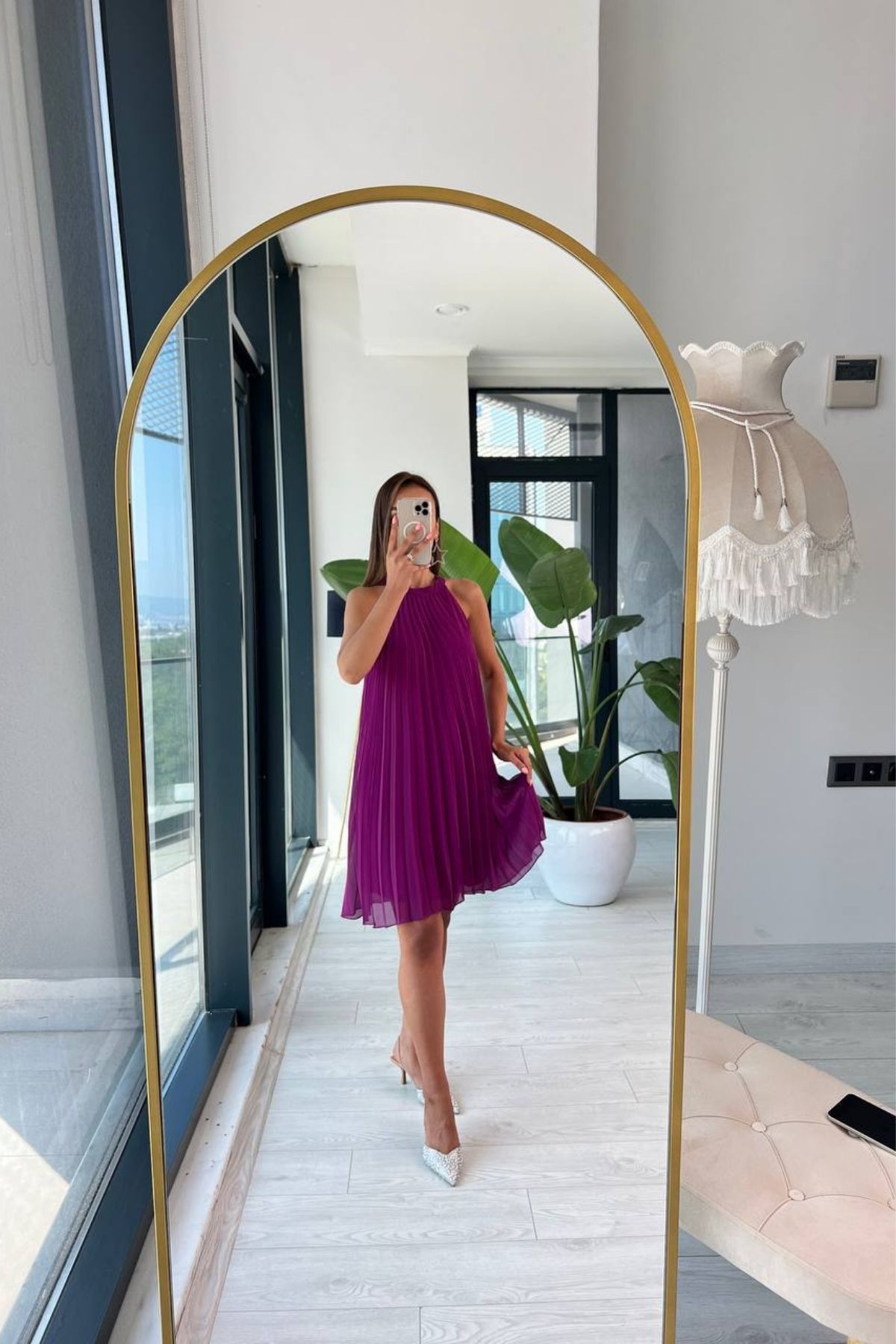 Mor%20Piliseli%20Astarlı%20Halter%20Yaka%20Şifon%20Elbise