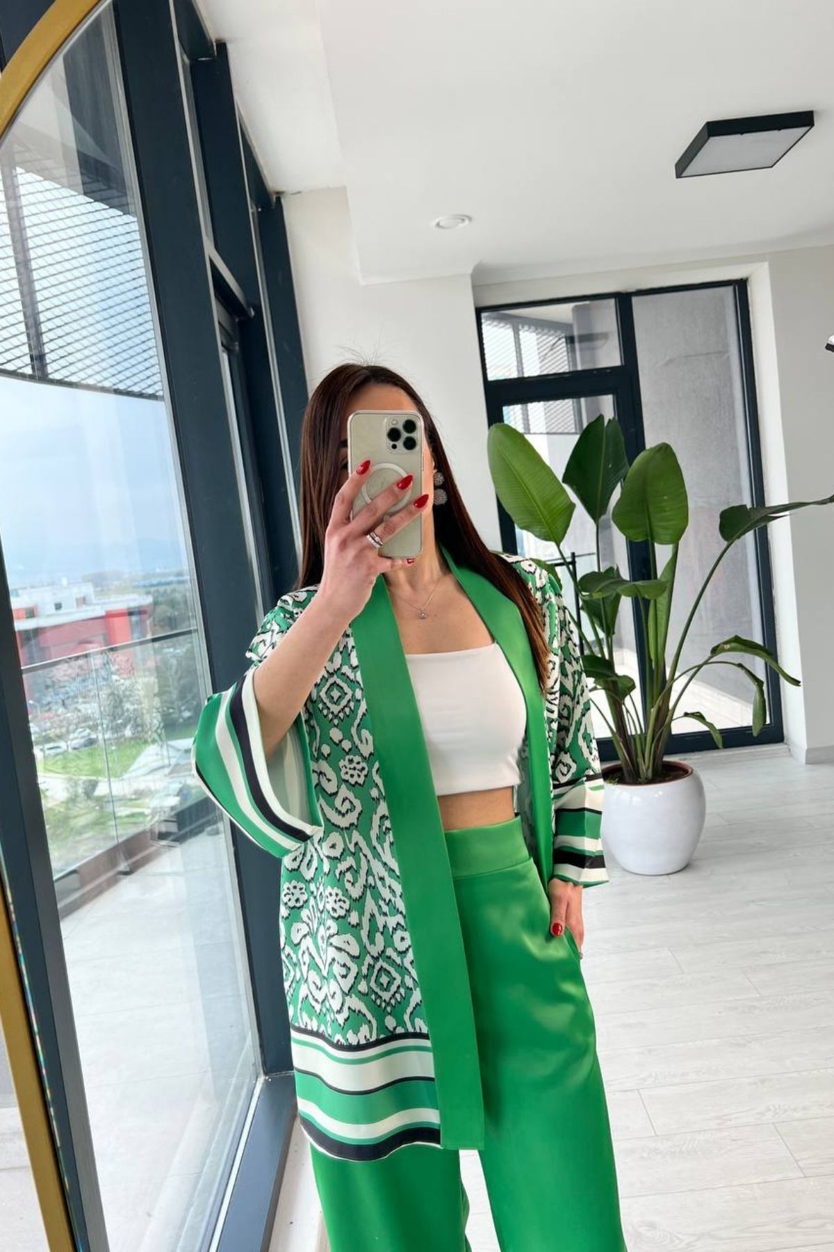 Yeşil%20Premium%20Saten%20Kuşaklı%20Kimono%20Pantolon%20Takım