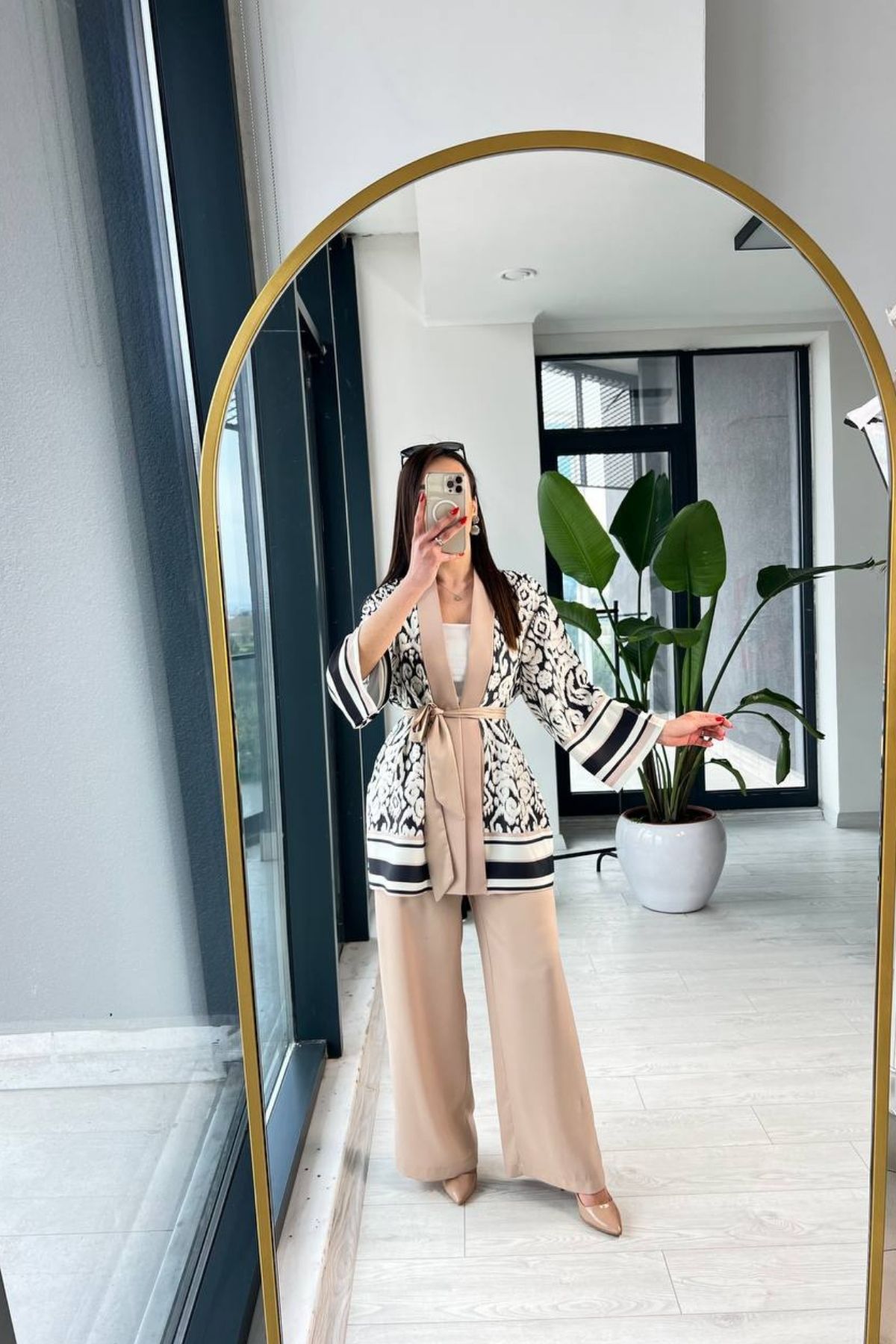 Vizon%20Premium%20Saten%20Kuşaklı%20Kimono%20Pantolon%20Takım