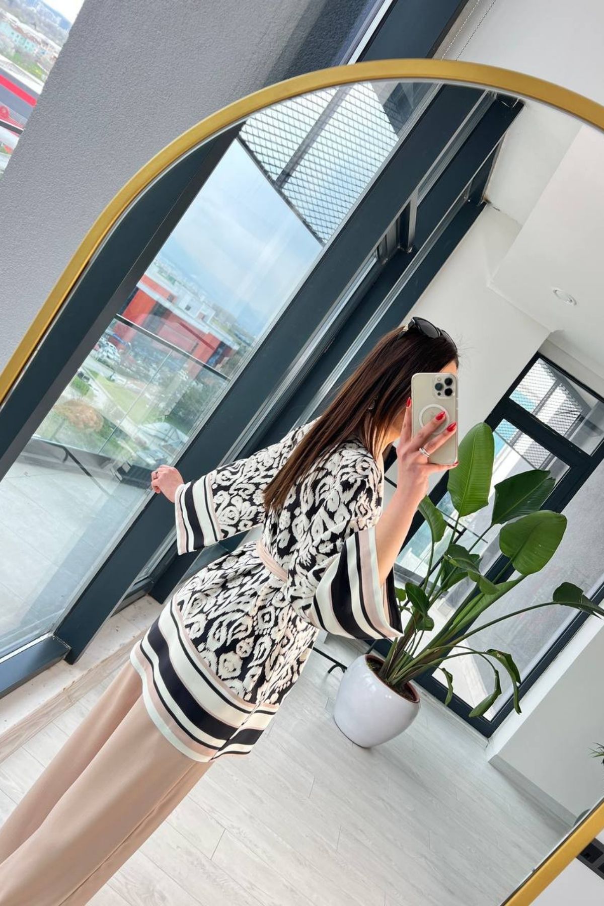Vizon%20Premium%20Saten%20Kuşaklı%20Kimono%20Pantolon%20Takım