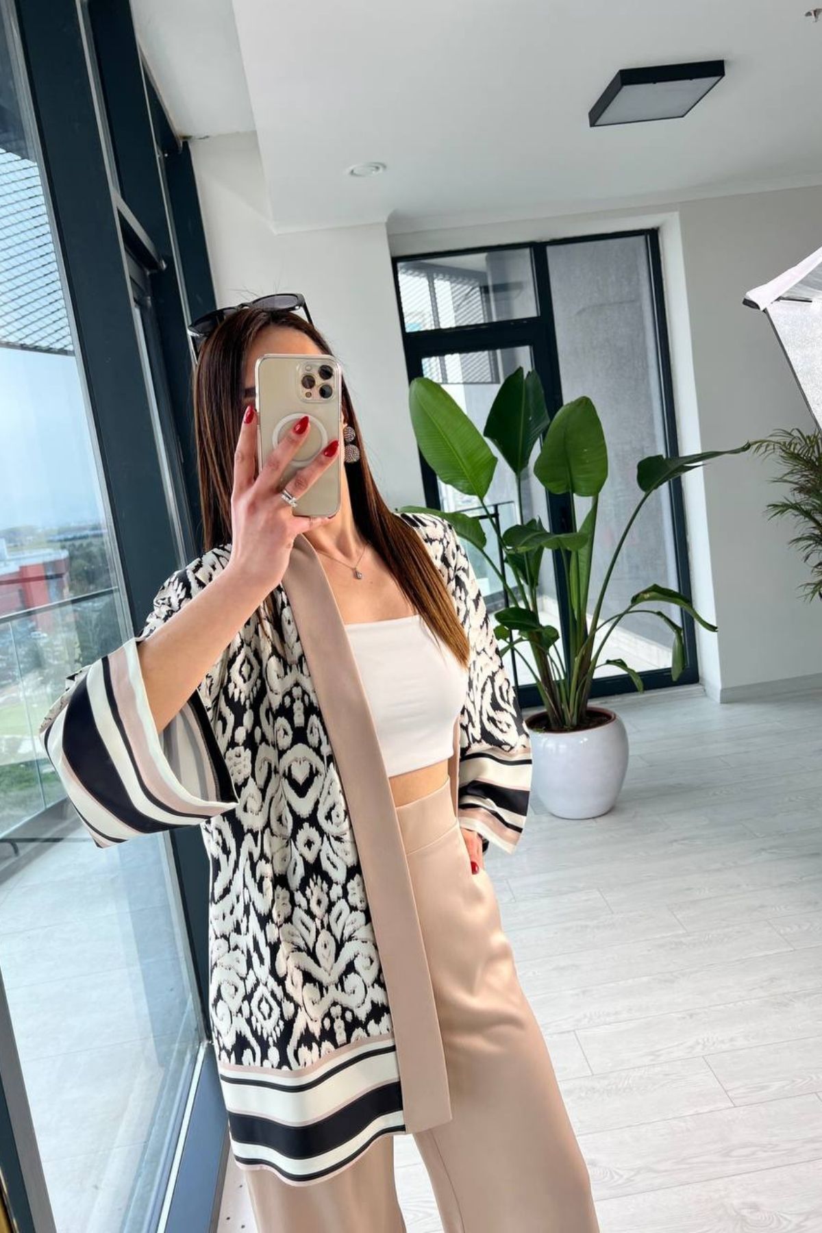 Vizon%20Premium%20Saten%20Kuşaklı%20Kimono%20Pantolon%20Takım