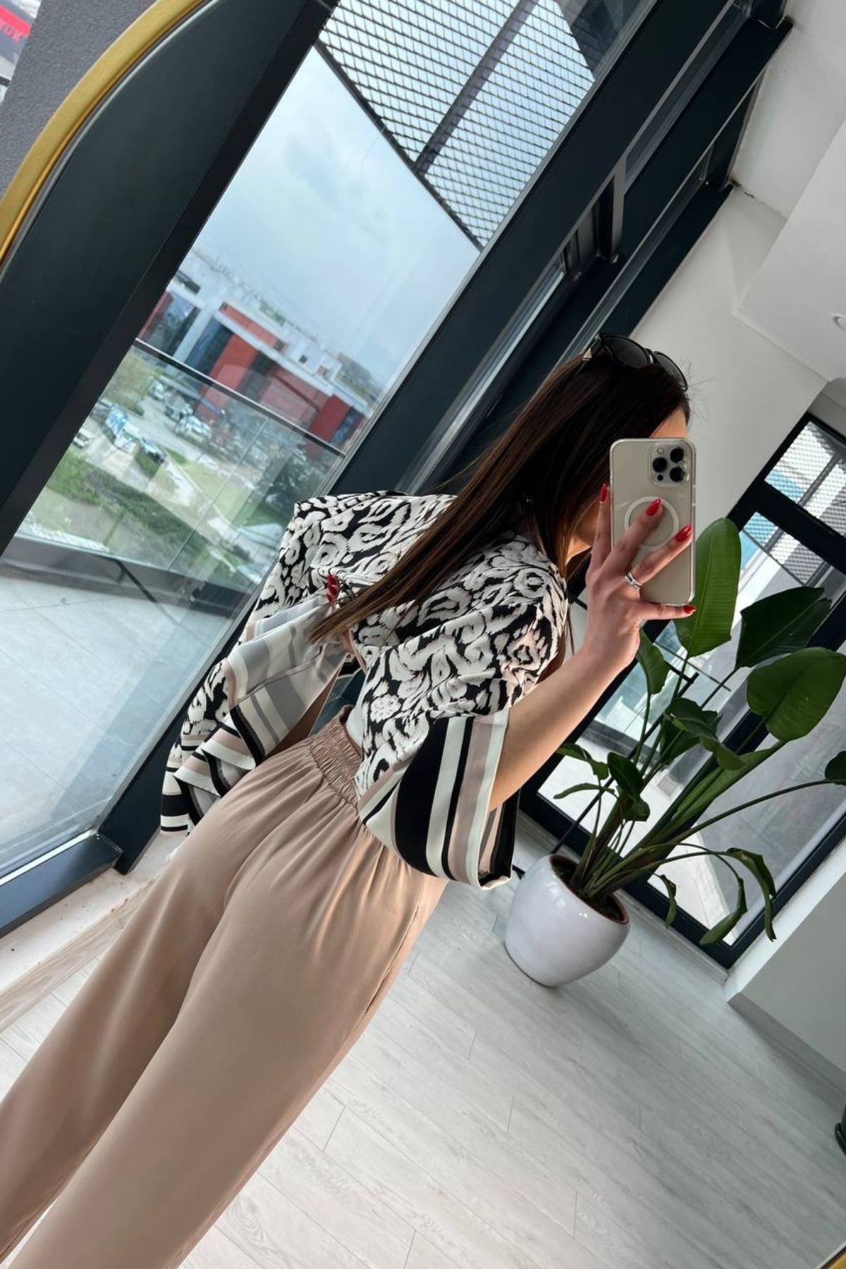 Vizon%20Premium%20Saten%20Kuşaklı%20Kimono%20Pantolon%20Takım