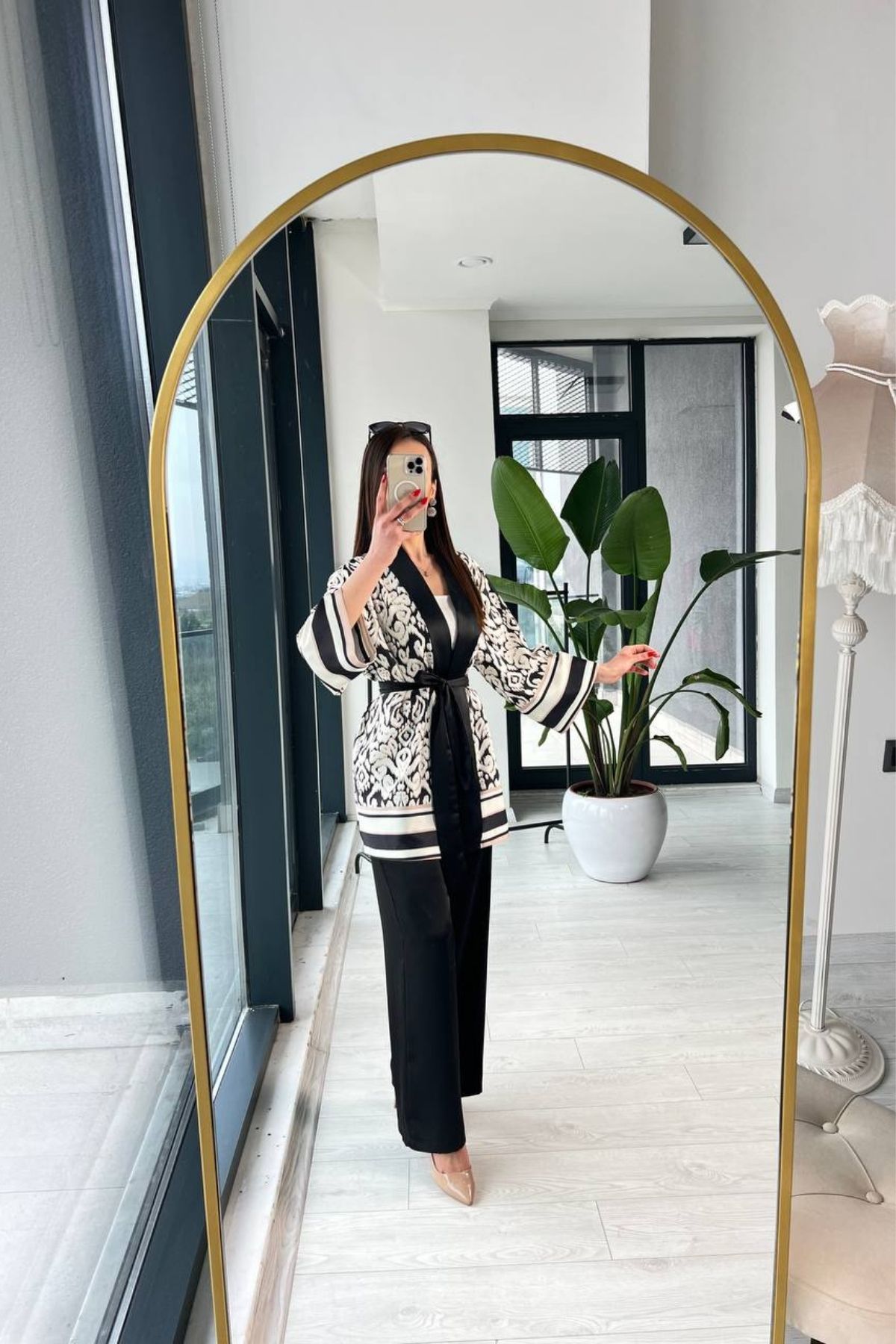 Siyah%20Premium%20Saten%20Kuşaklı%20Kimono%20Pantolon%20Takım