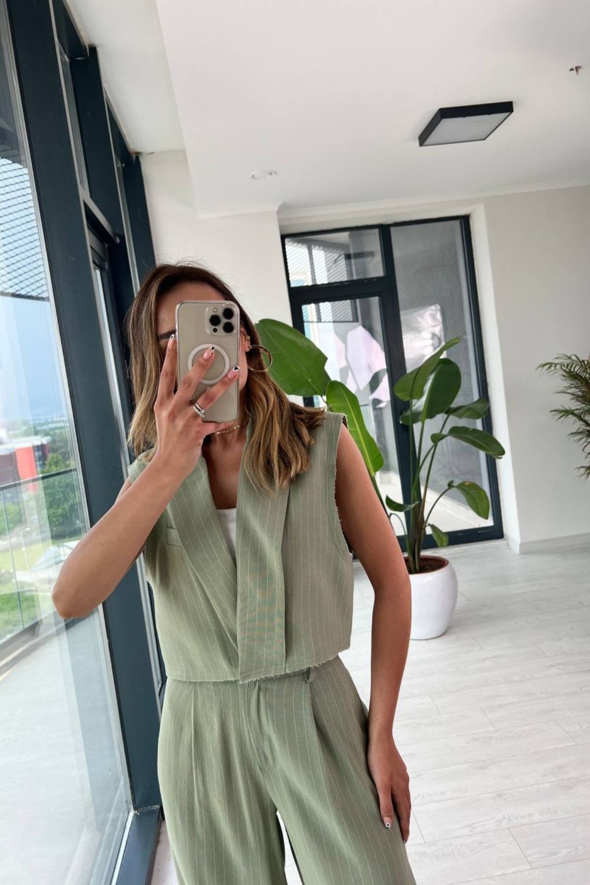 Yeşil%20Keten%20Çizgili%20Pantolon%20Yelek%20Takım