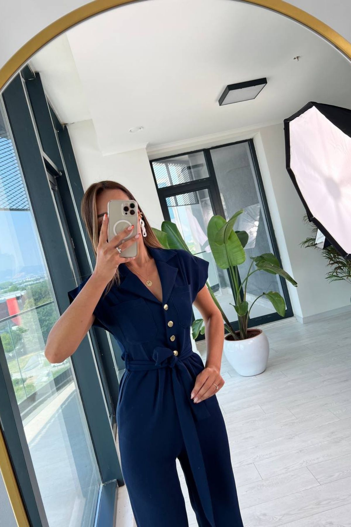 Lacivert%20Gold%20Düğme%20Detaylı%20ipekli%20Krep%20Tulum